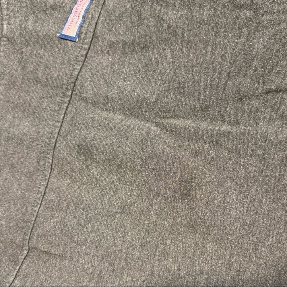 Vineyard Vines Woman's Pullover - Medium - image 7